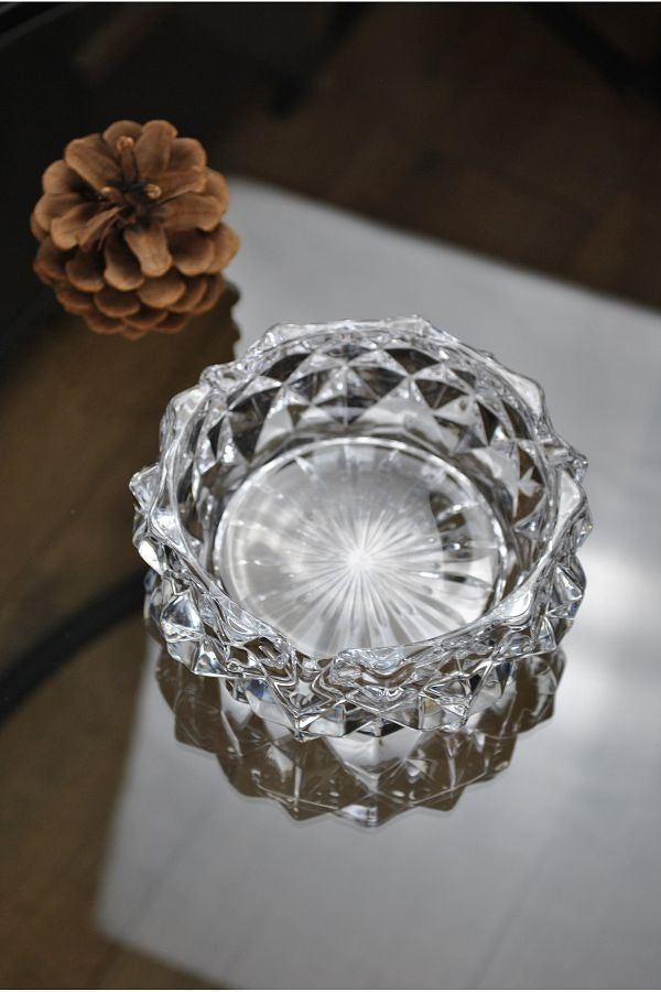 Round Glass Crystal Luxury Ashtray - Diqqawi Plates