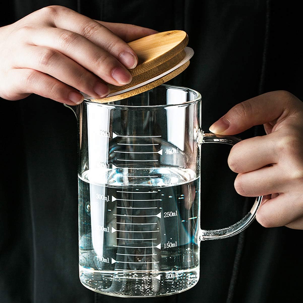 Glass Measuring Pitcher with Lid - Diqqawi Plates