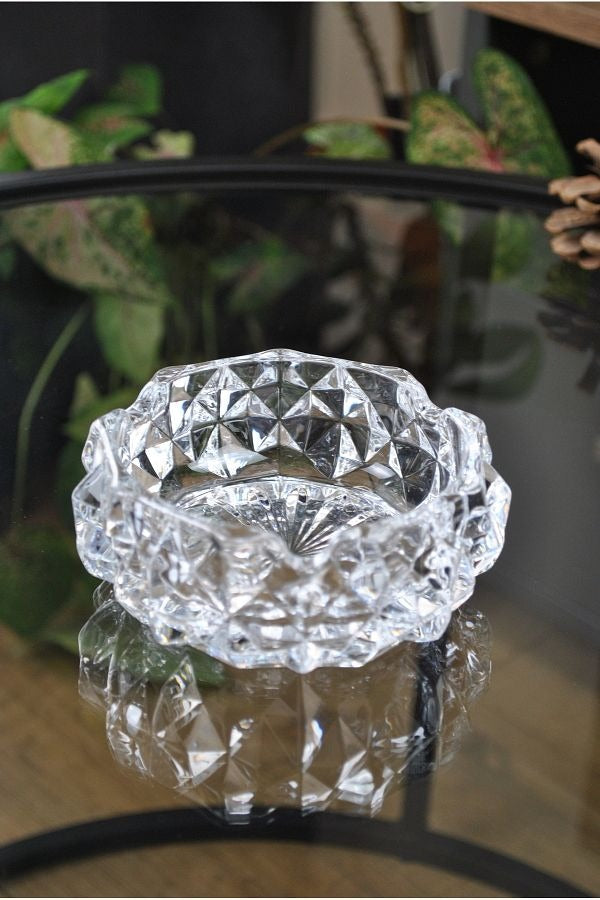 Round Glass Crystal Luxury Ashtray - Diqqawi Plates