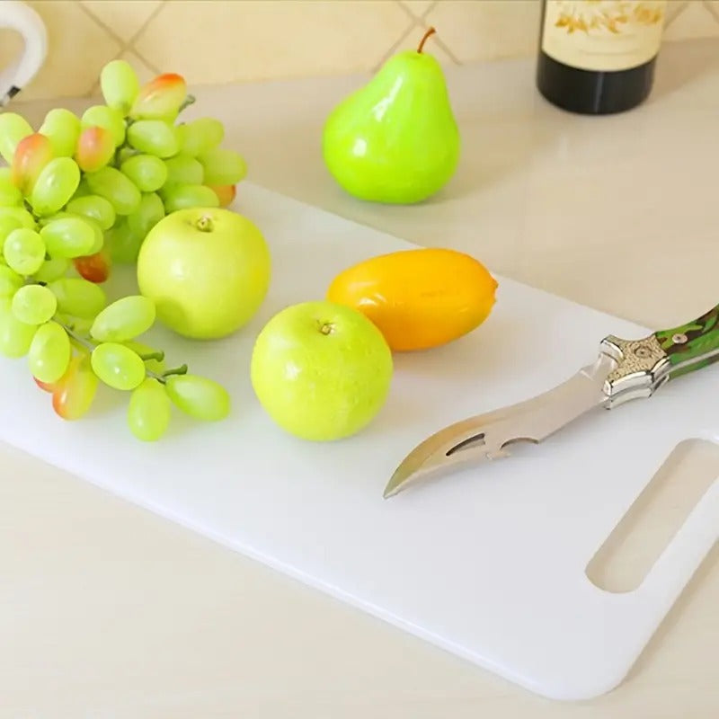 Rectangle Polyethylene Cutting Board with Handle - Diqqawi Plates