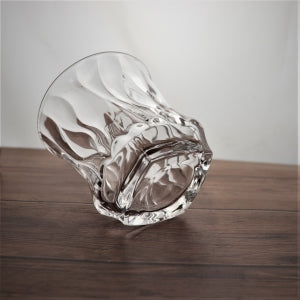 250 ML Platinum Drinking Glass with Braided Designy - Diqqawi Plates