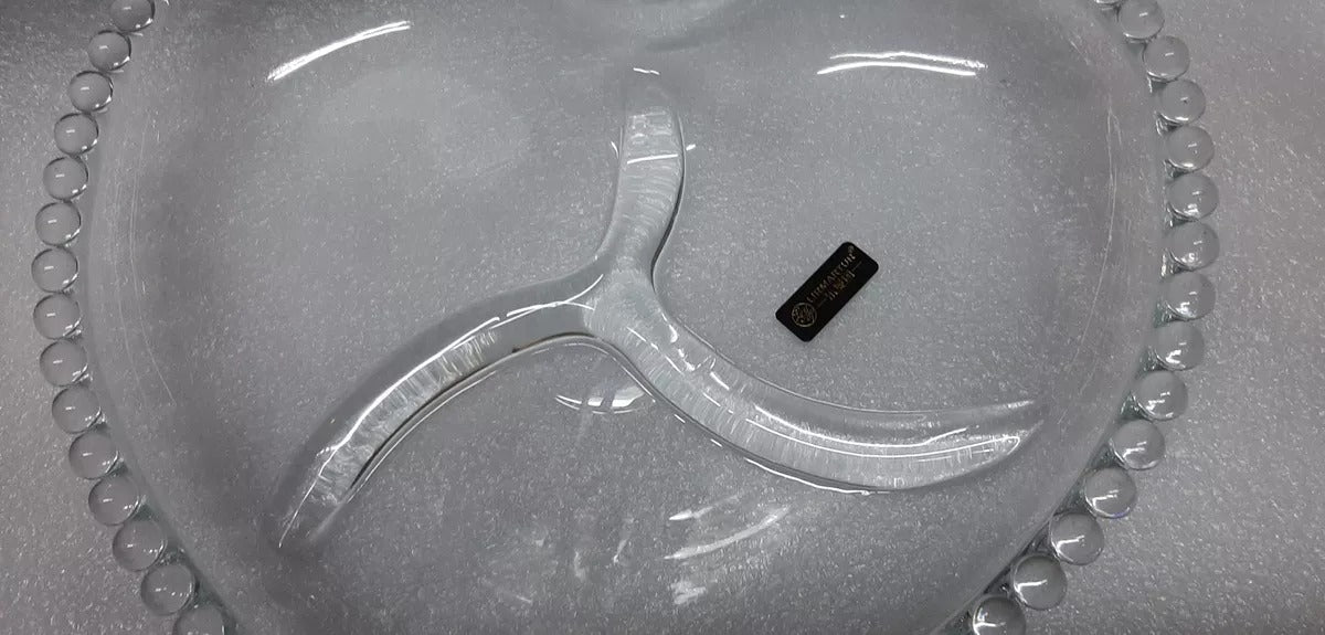 Heart Patterned Glass Plate with 3 Dividers - Diqqawi Plates