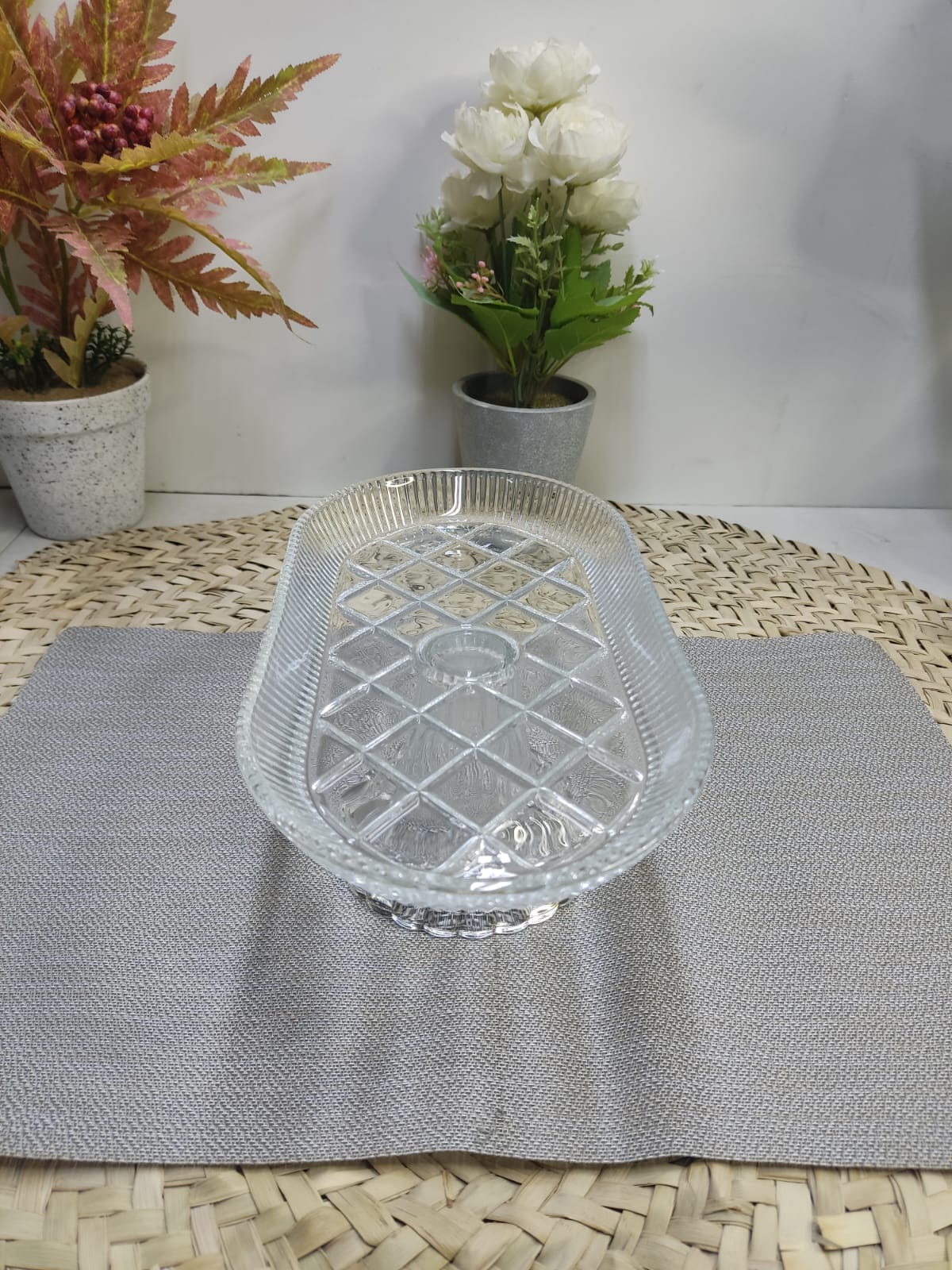 Glass Footed Stand for Cakes, Candies & Fruits