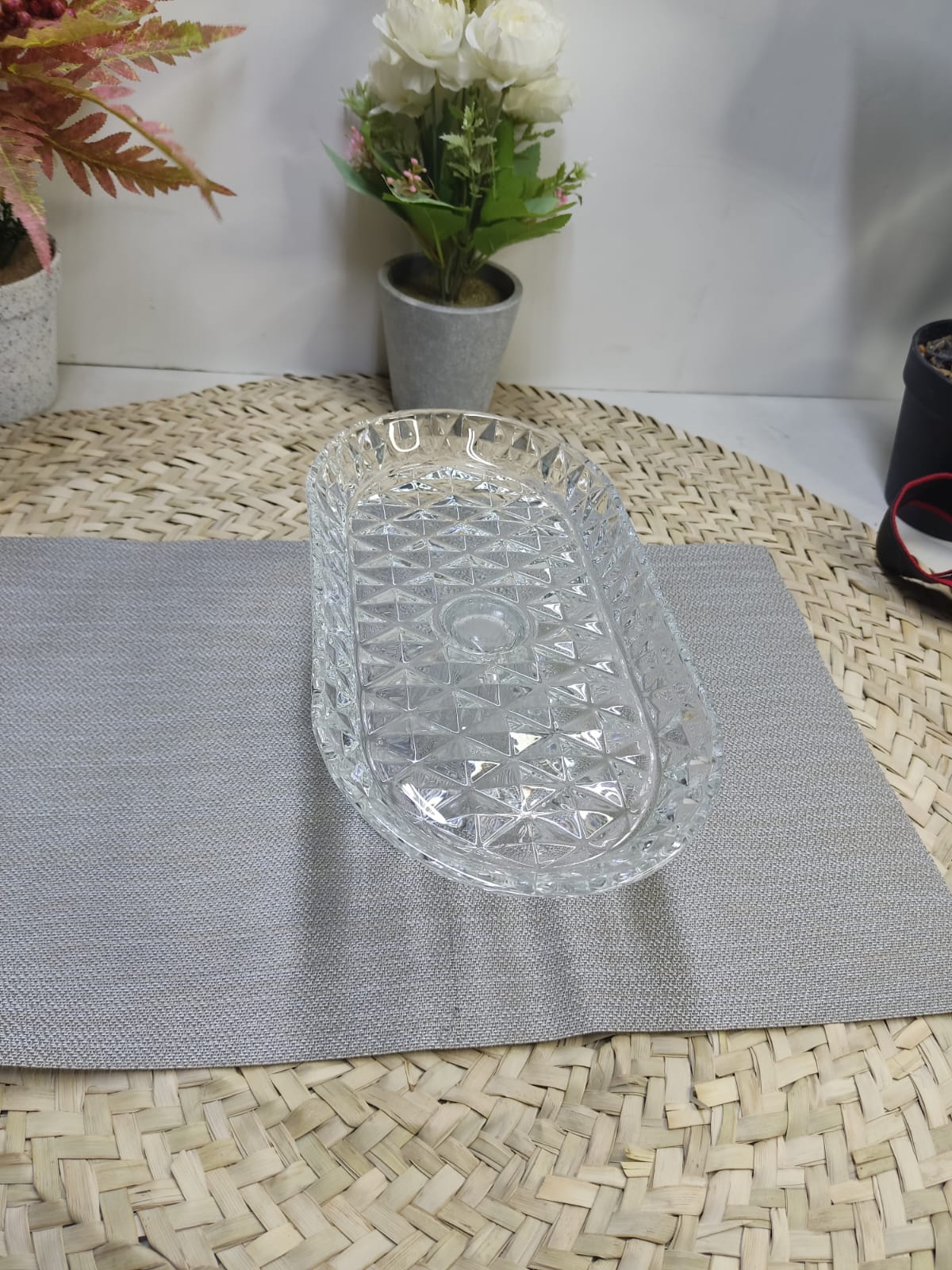 Glass Footed Stand for Cakes, Candies & Fruits