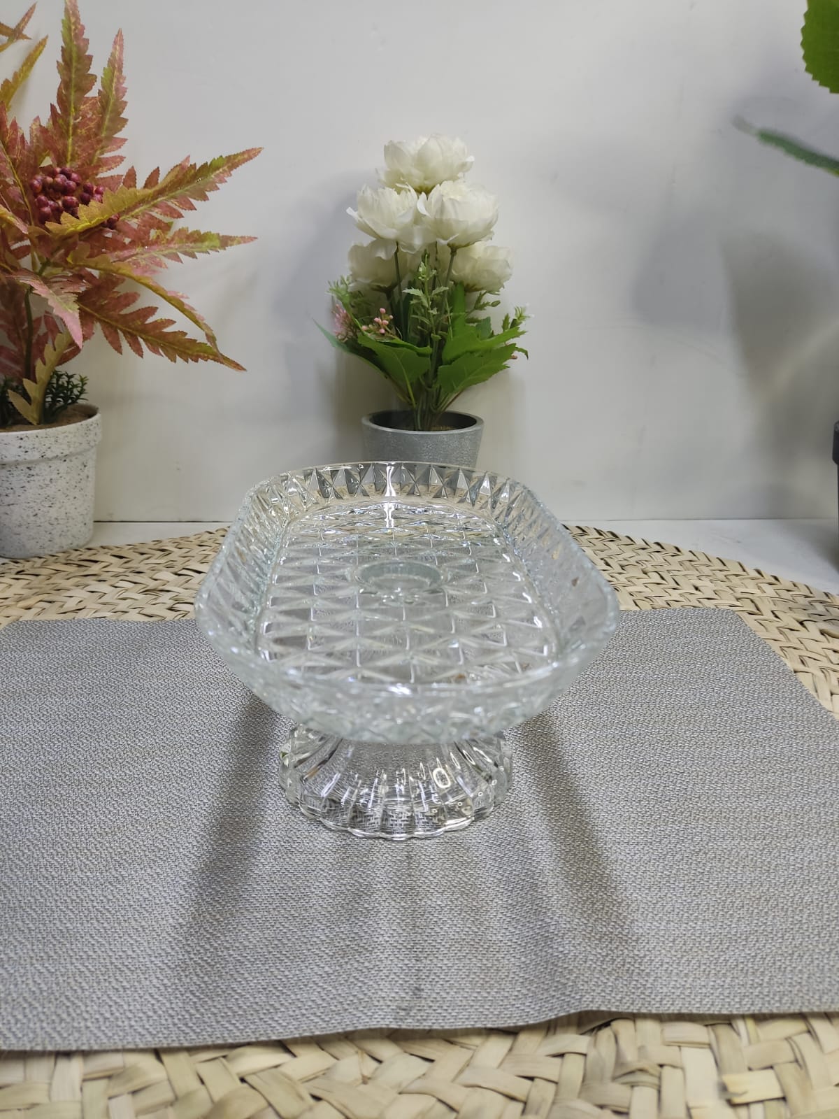 Glass Footed Stand for Cakes, Candies & Fruits