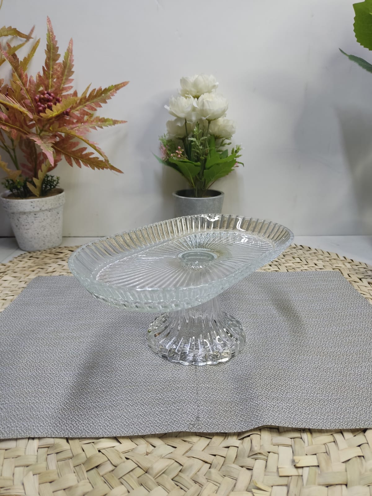 Glass Footed Stand for Cakes, Candies & Fruits
