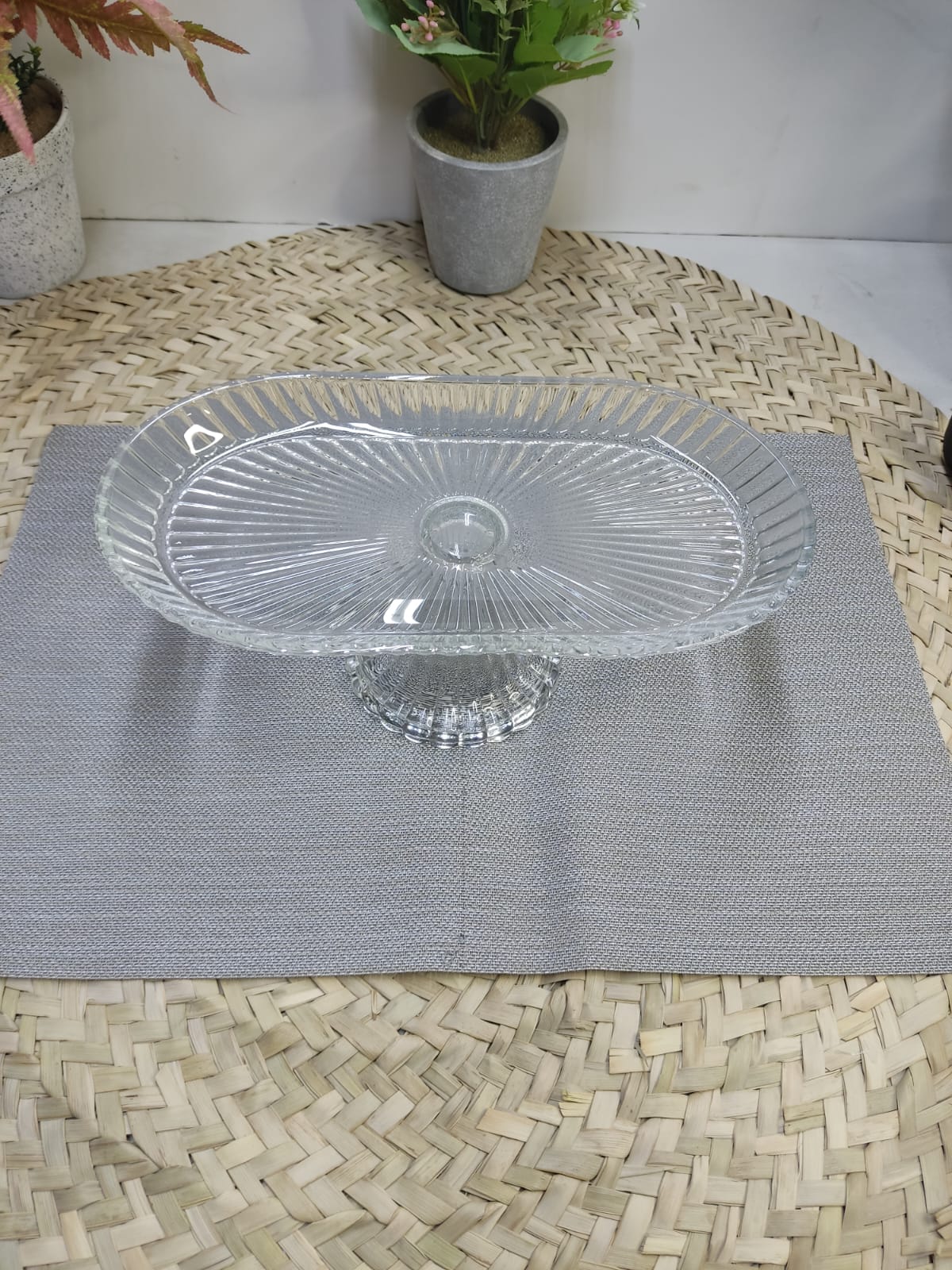 Glass Footed Stand for Cakes, Candies & Fruits
