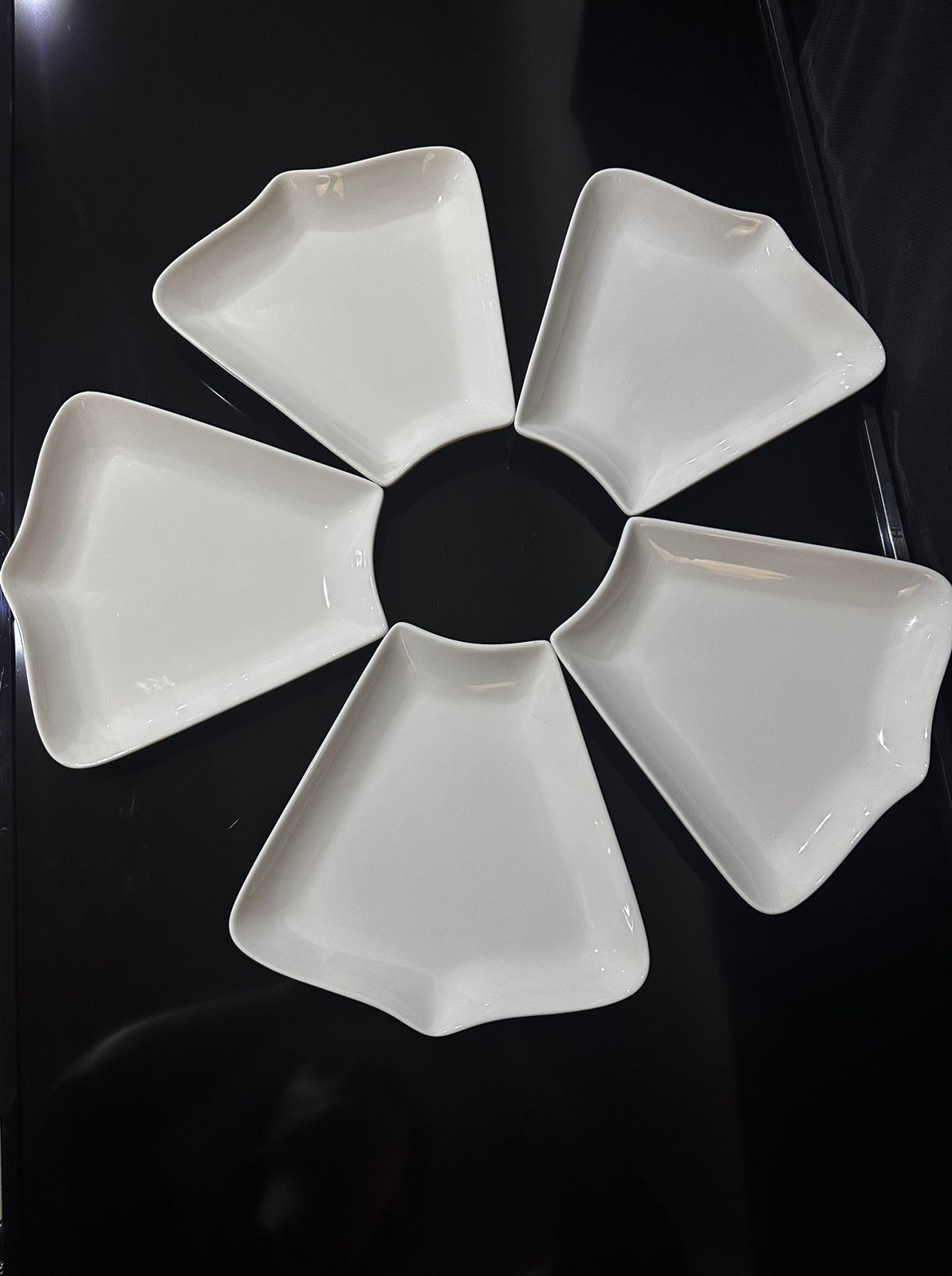 Stylish serving Nuts plate-Styl 1 - Diqqawi Plates