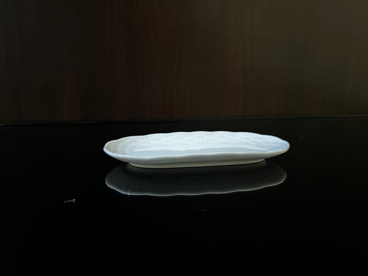 Small Oval Plate for breakfast 15x8 cm - Diqqawi Plates
