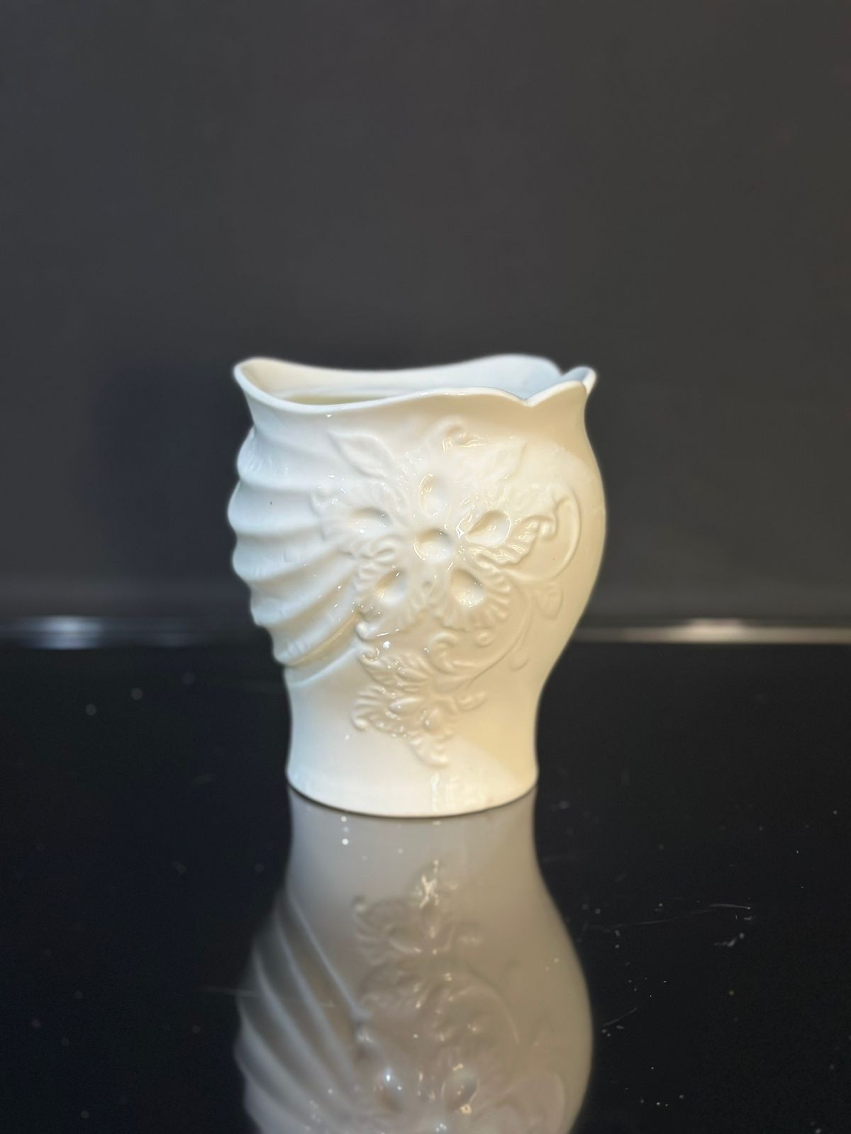 flower vase porcelain styl10 - Diqqawi Plates