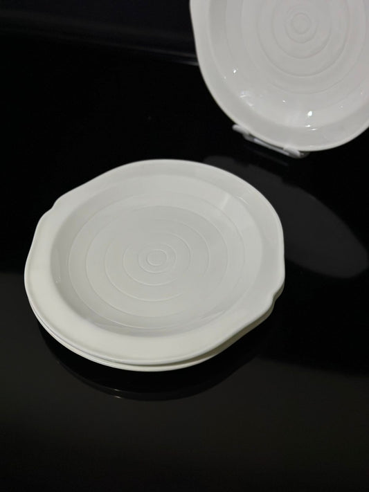 Decorative circle Bright White Porcelain Flat Plate styl9 - Diqqawi Plates