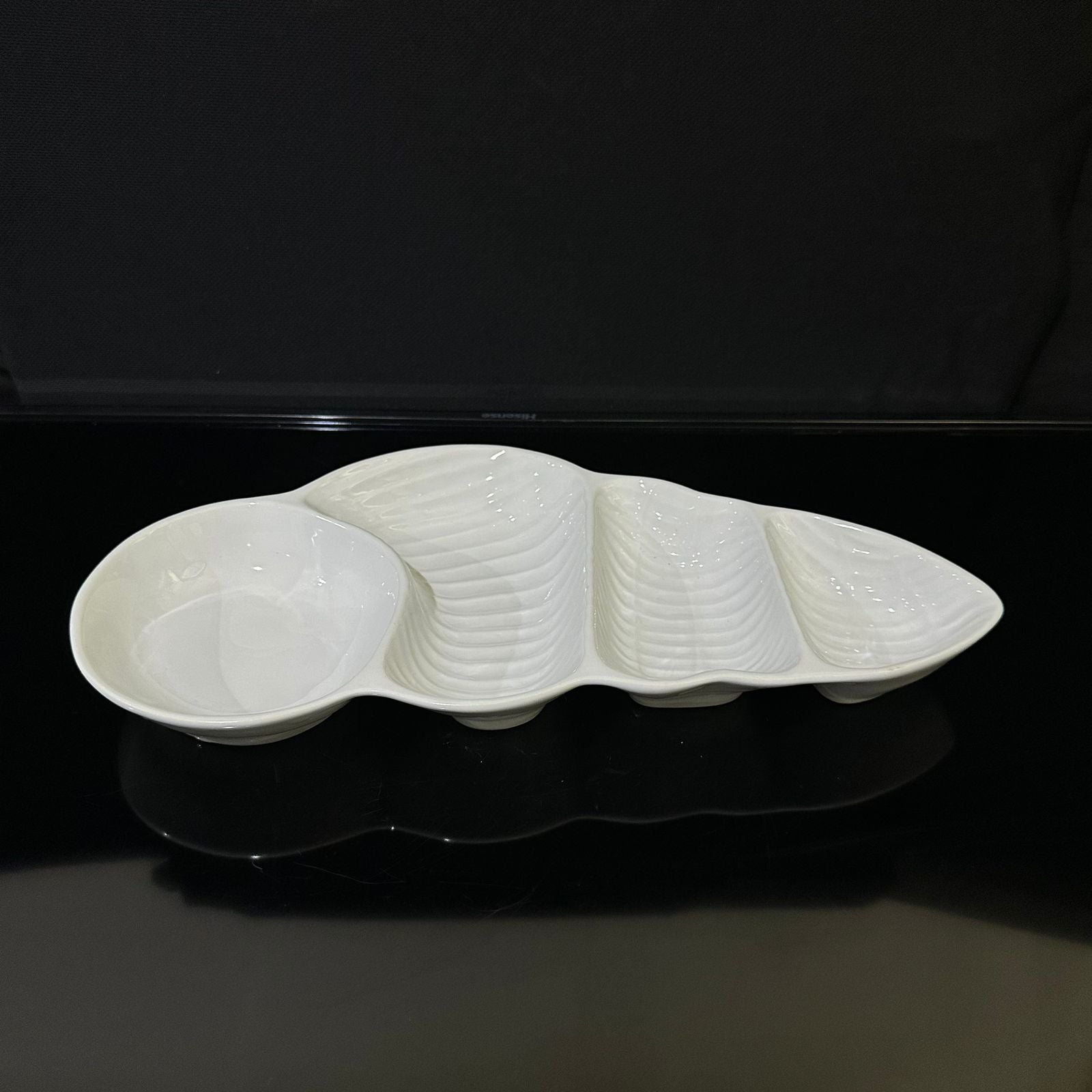 Ceramic shell container - Diqqawi Plates