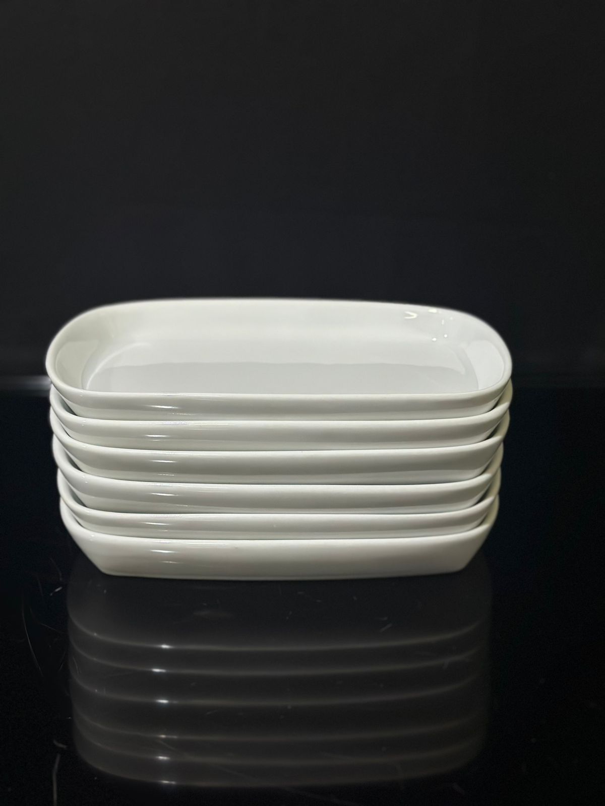Premium Medium Oval Dish plate 19x11.5cm - Diqqawi Plates