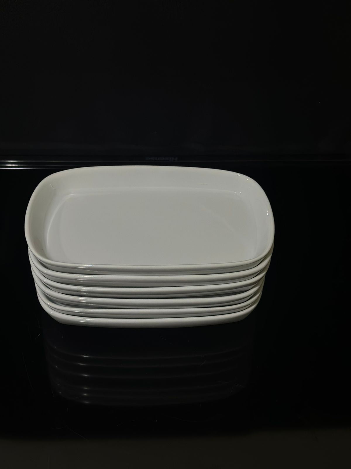 Premium Medium Oval Dish plate 19x11.5cm - Diqqawi Plates