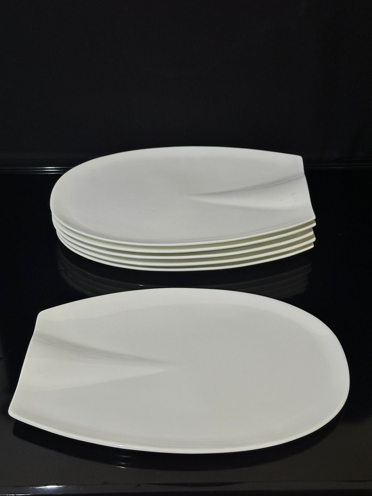 Large Serving Platter /Tray 31cm - Diqqawi Plates