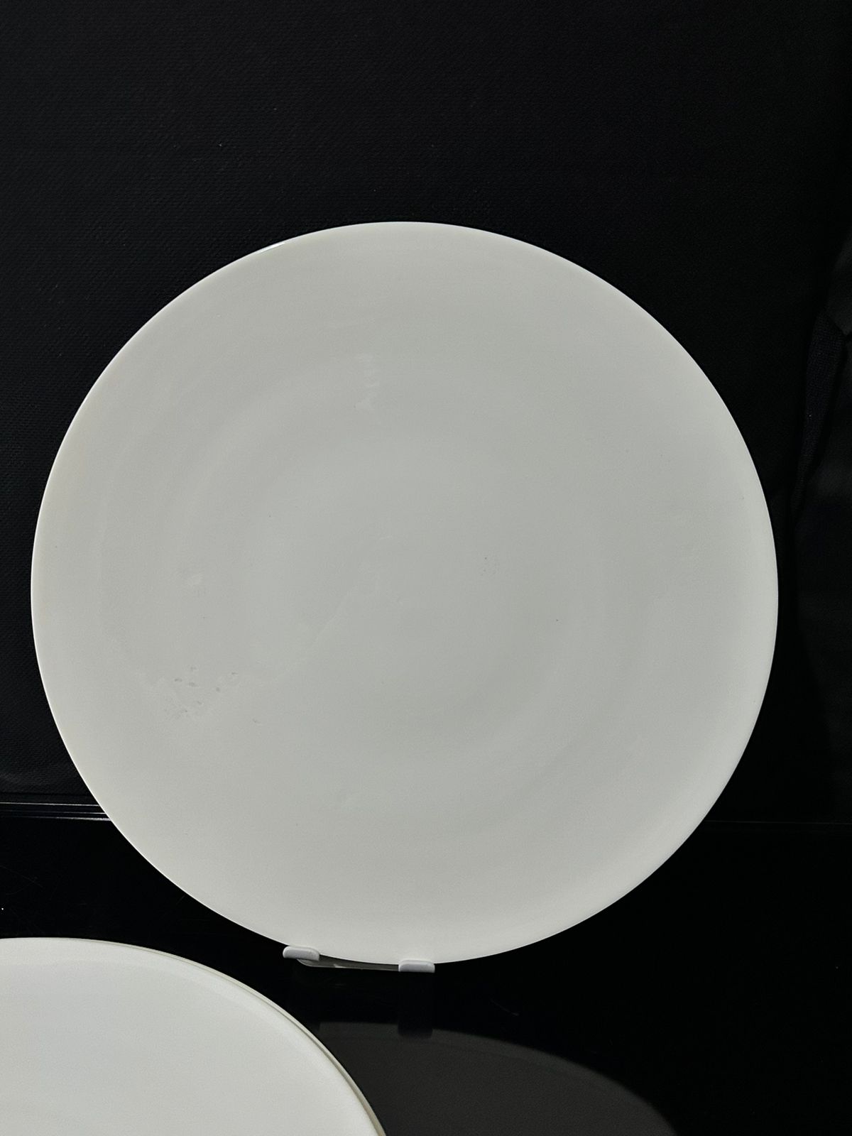 Large circle Porcelain Plate 31 cm - Diqqawi Plates