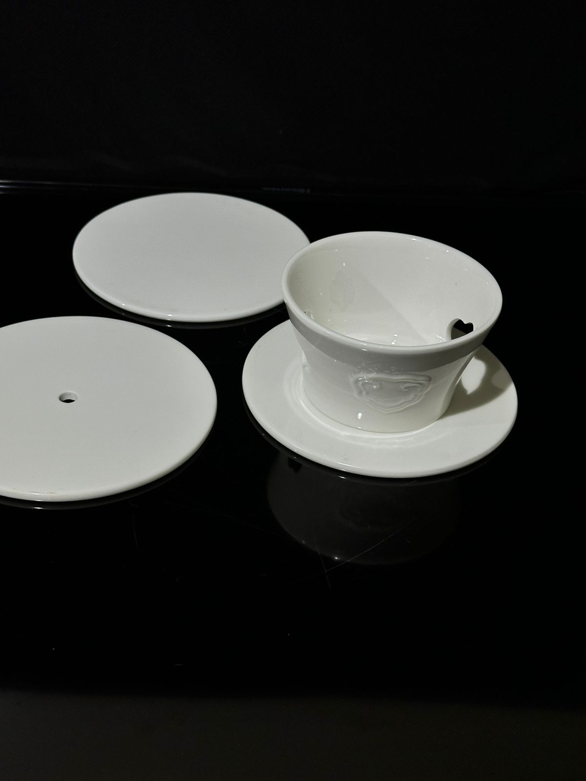 Small Circle Base Holder for Hot teapot - Diqqawi Plates