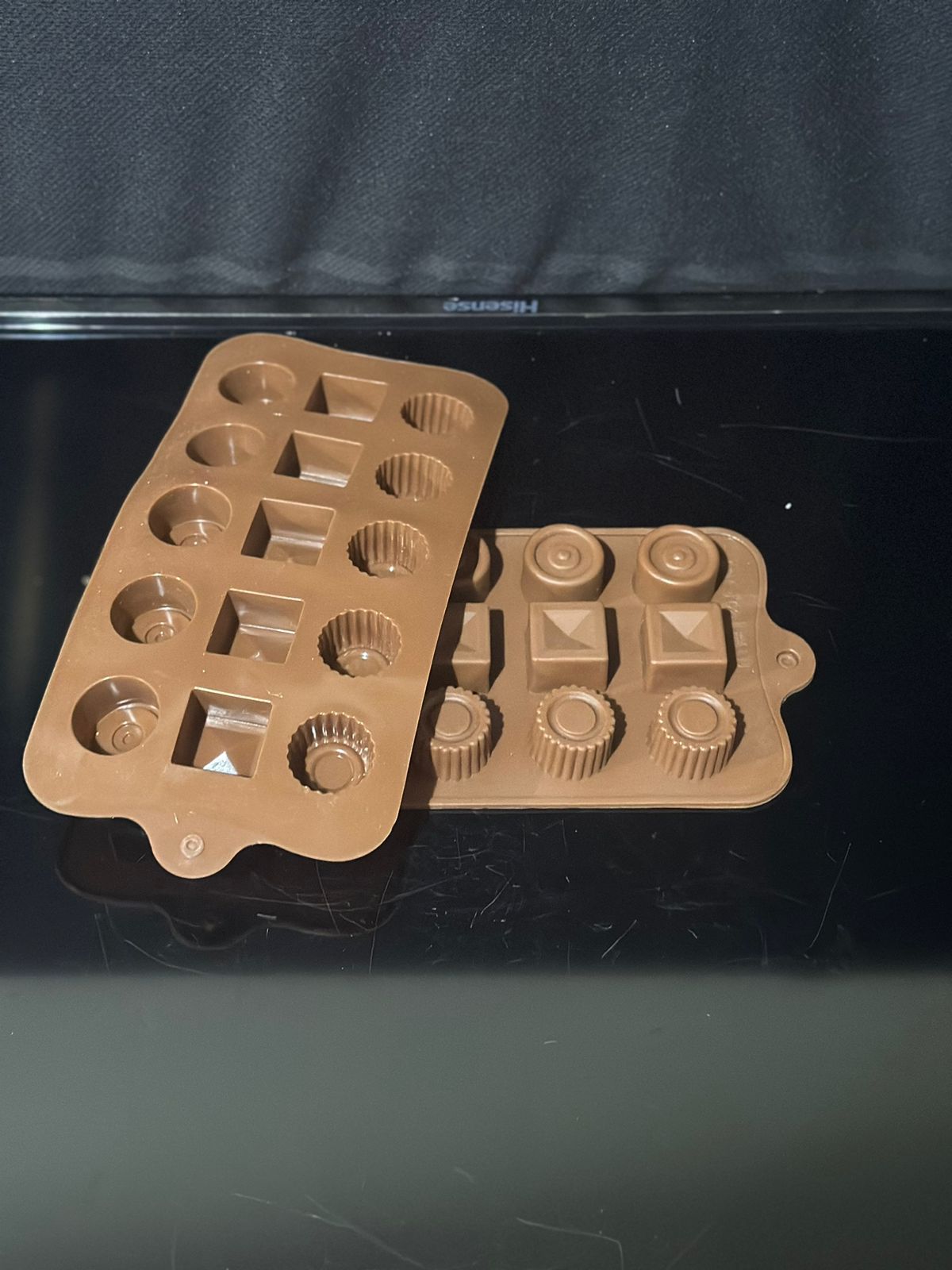 Silicone Chocolate Ice Cube Molds - Diqqawi Plates