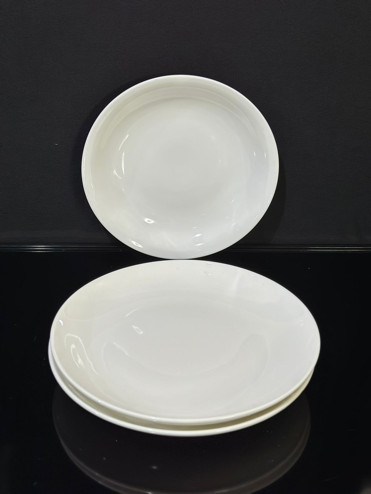 Medium porcelain Dish Plate - 25cm - Diqqawi Plates