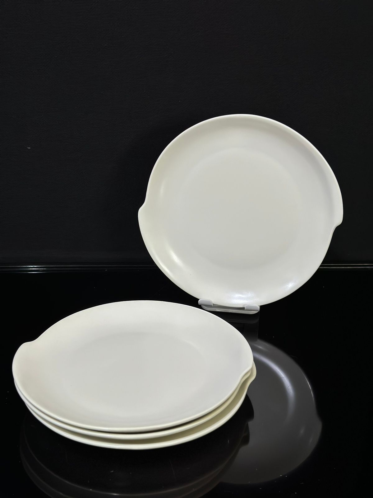 Matte Color Stylish Dining plate - Diqqawi Plates