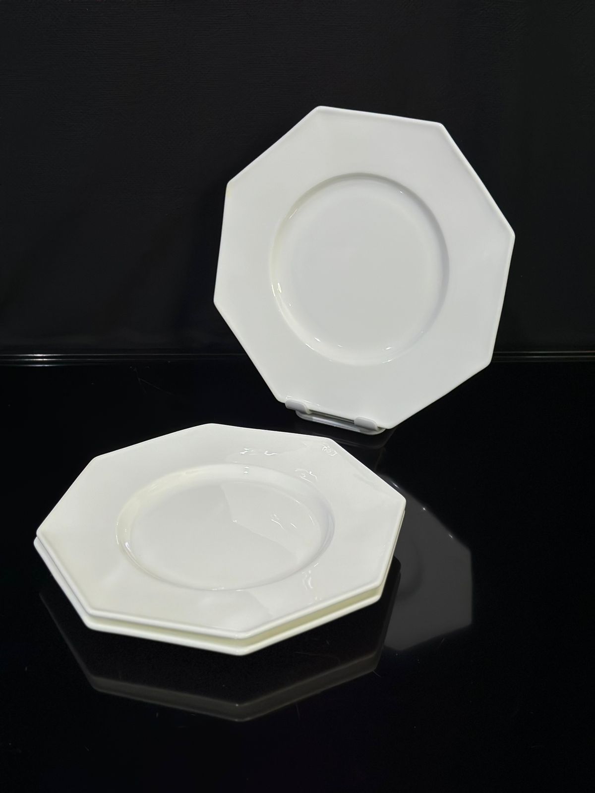 Hexagonal porcelain plate - Diqqawi Plates