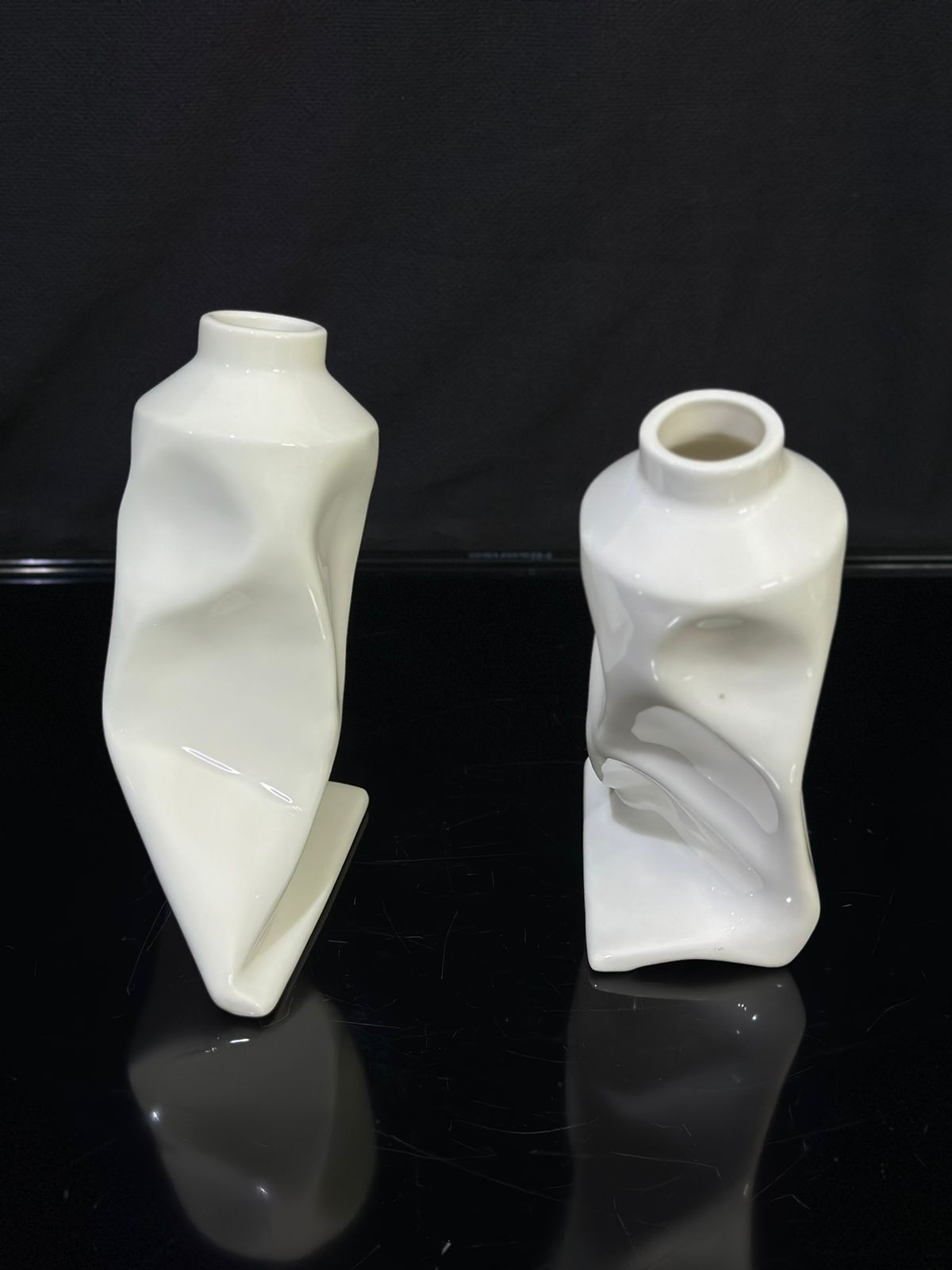 Toothpaste tube Vase - Diqqawi Plates