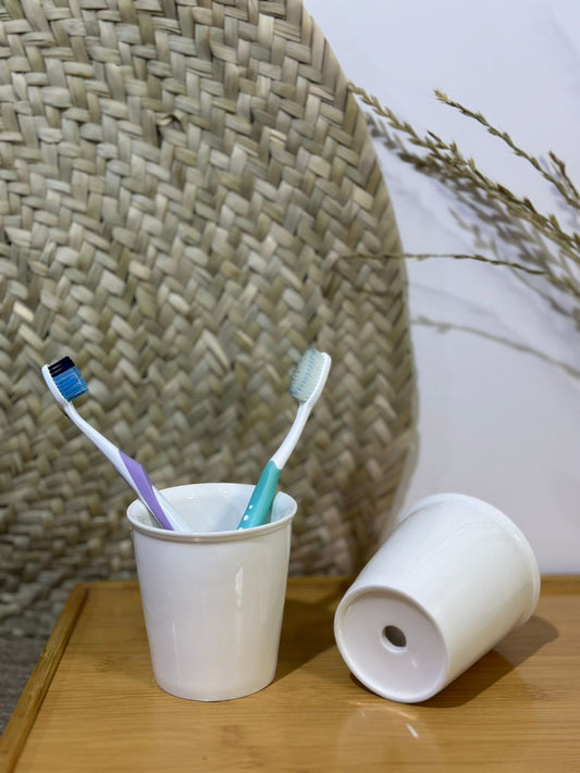 Medium porcelain vase for multiple purpose - Diqqawi Plates