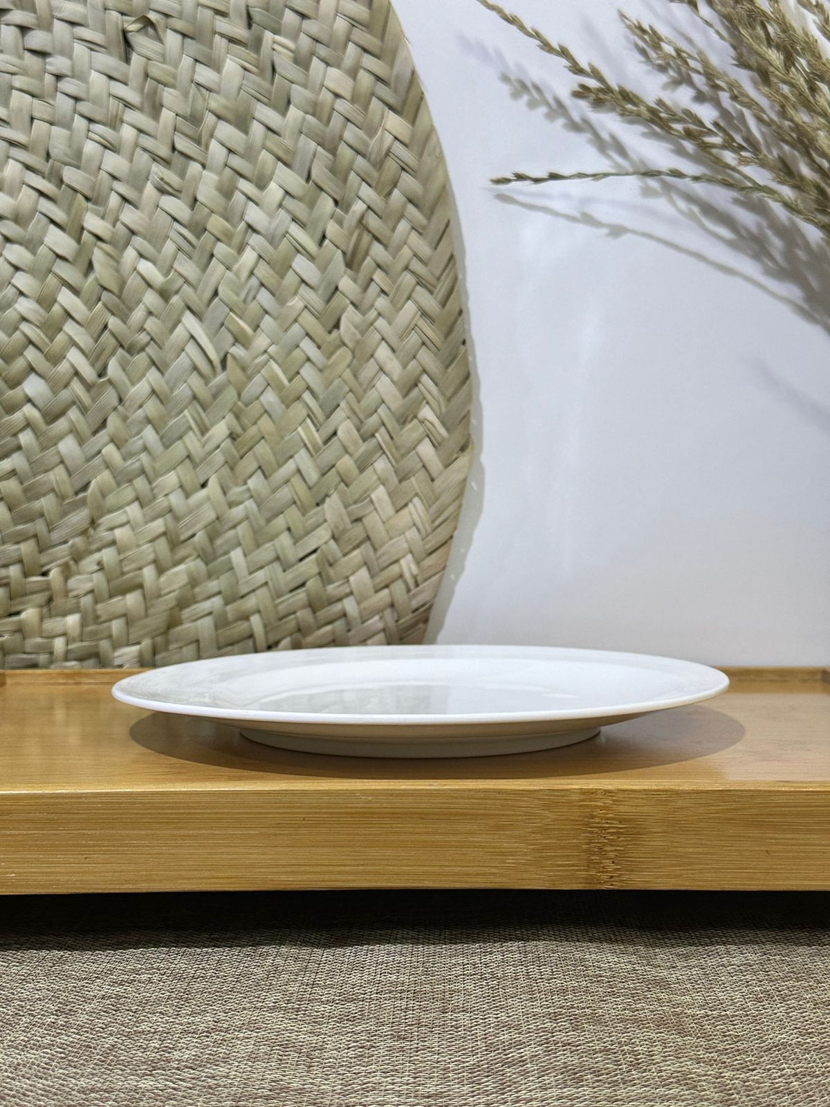 Luxury Dining plate 23cm - Diqqawi Plates