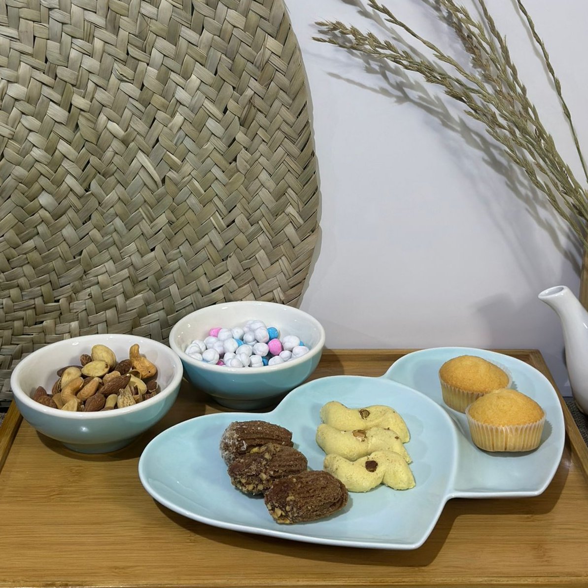 3 pcs set colored Stylish Love plate & 2 bowls - Diqqawi Plates