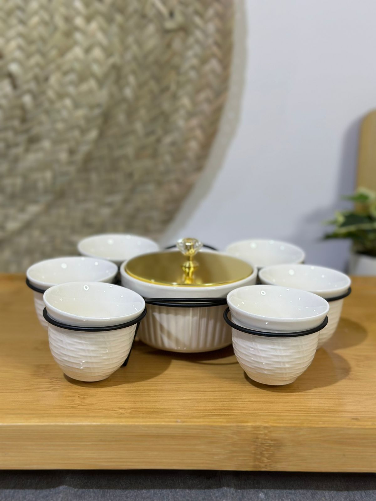 7 pcs Arabic Coffee Cups with Serving Bowl - Diqqawi Plates