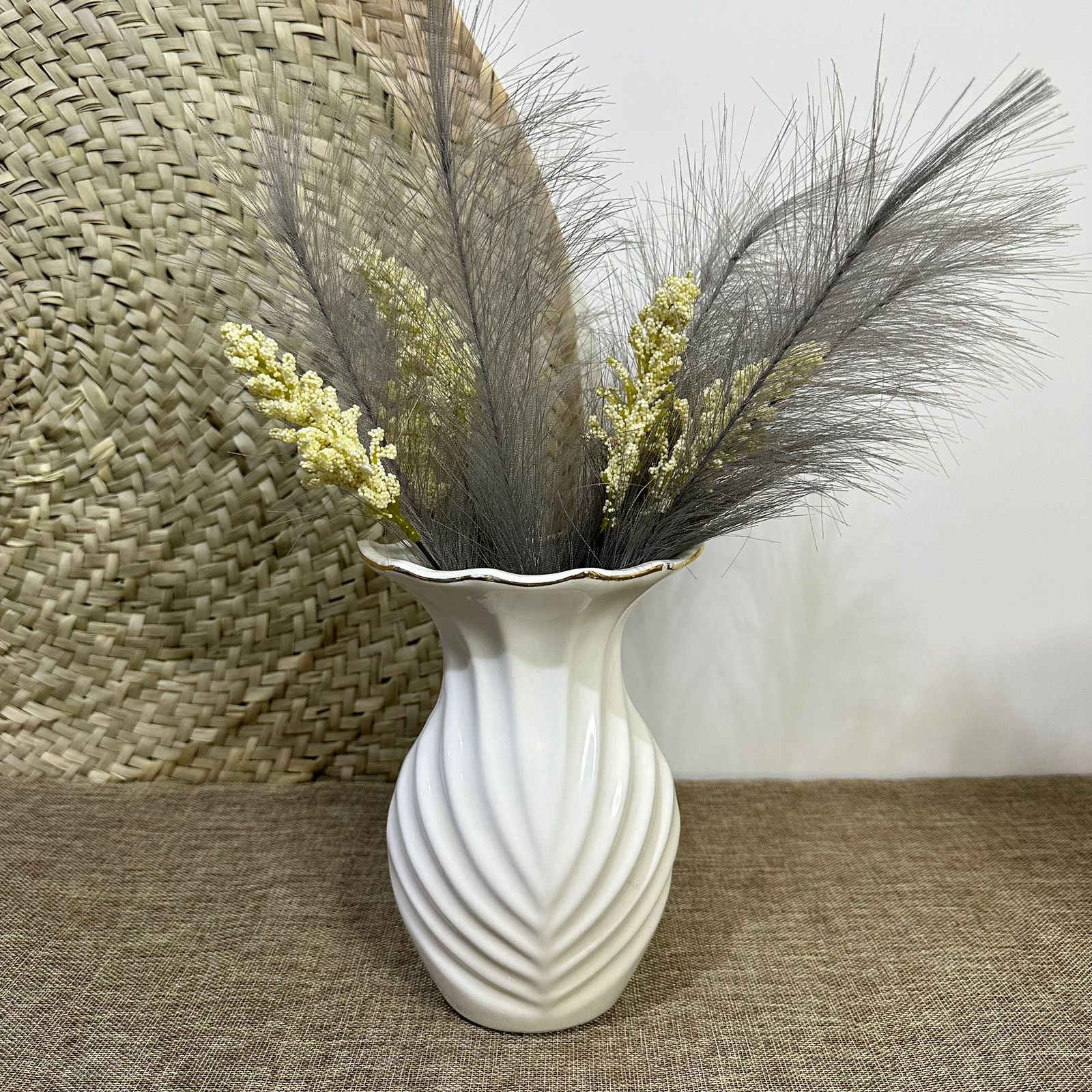 Porcelain Flower Vase styl6 - Diqqawi Plates