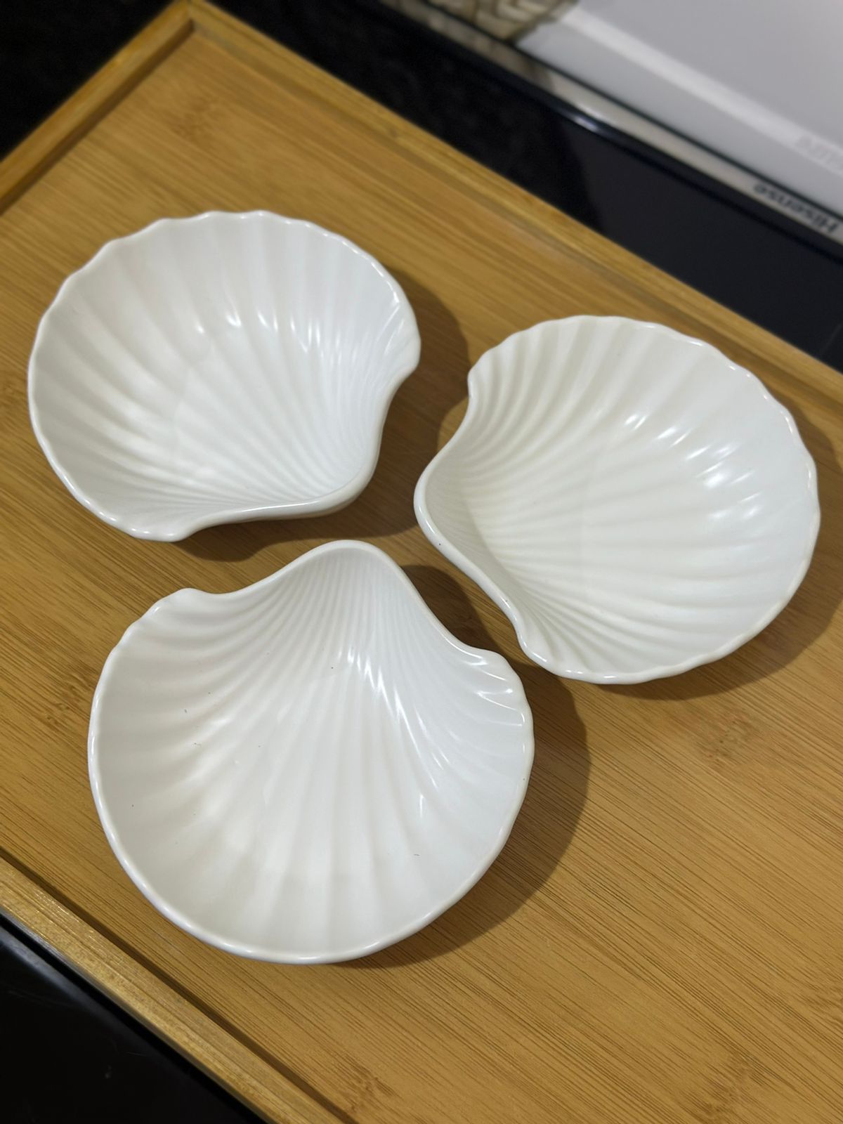 Small Stylesh Shell bowl for Nuts & Candy - Diqqawi Plates