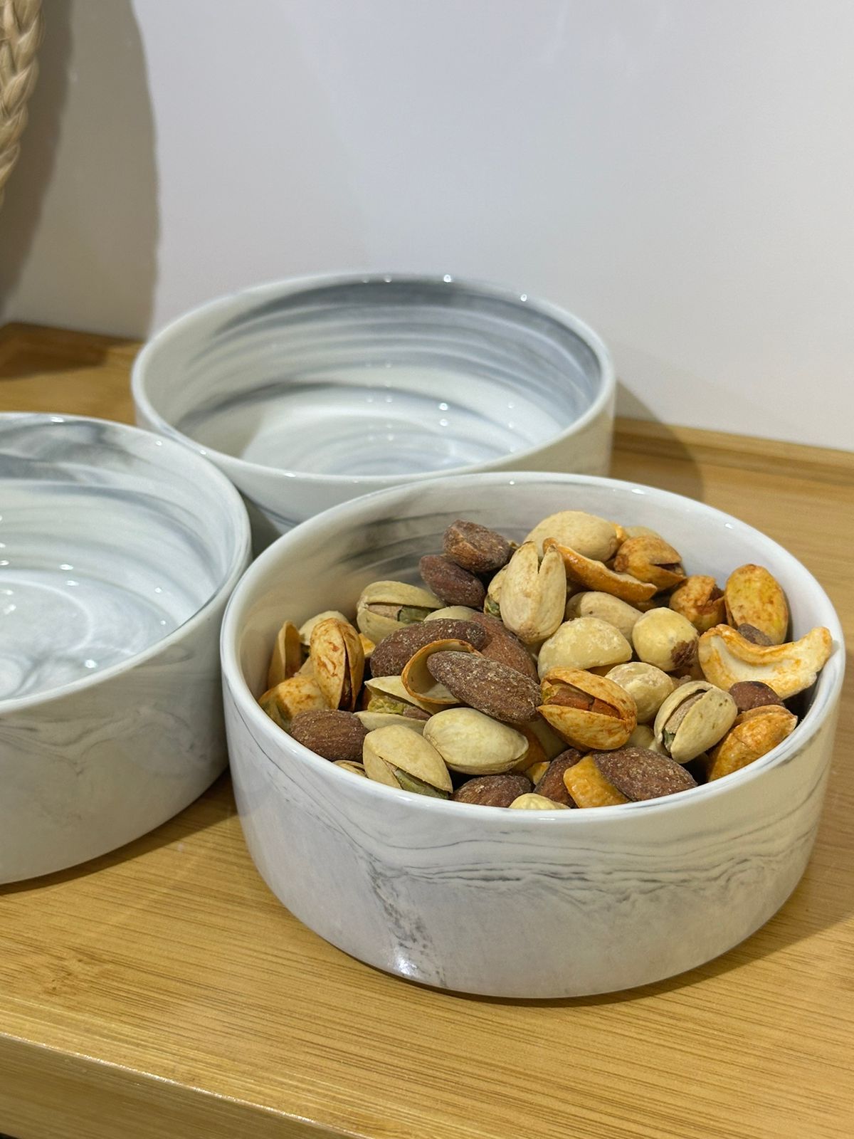 Luxury Medium Porcelain Bowl for Serving Soup Nuts - Diqqawi Plates