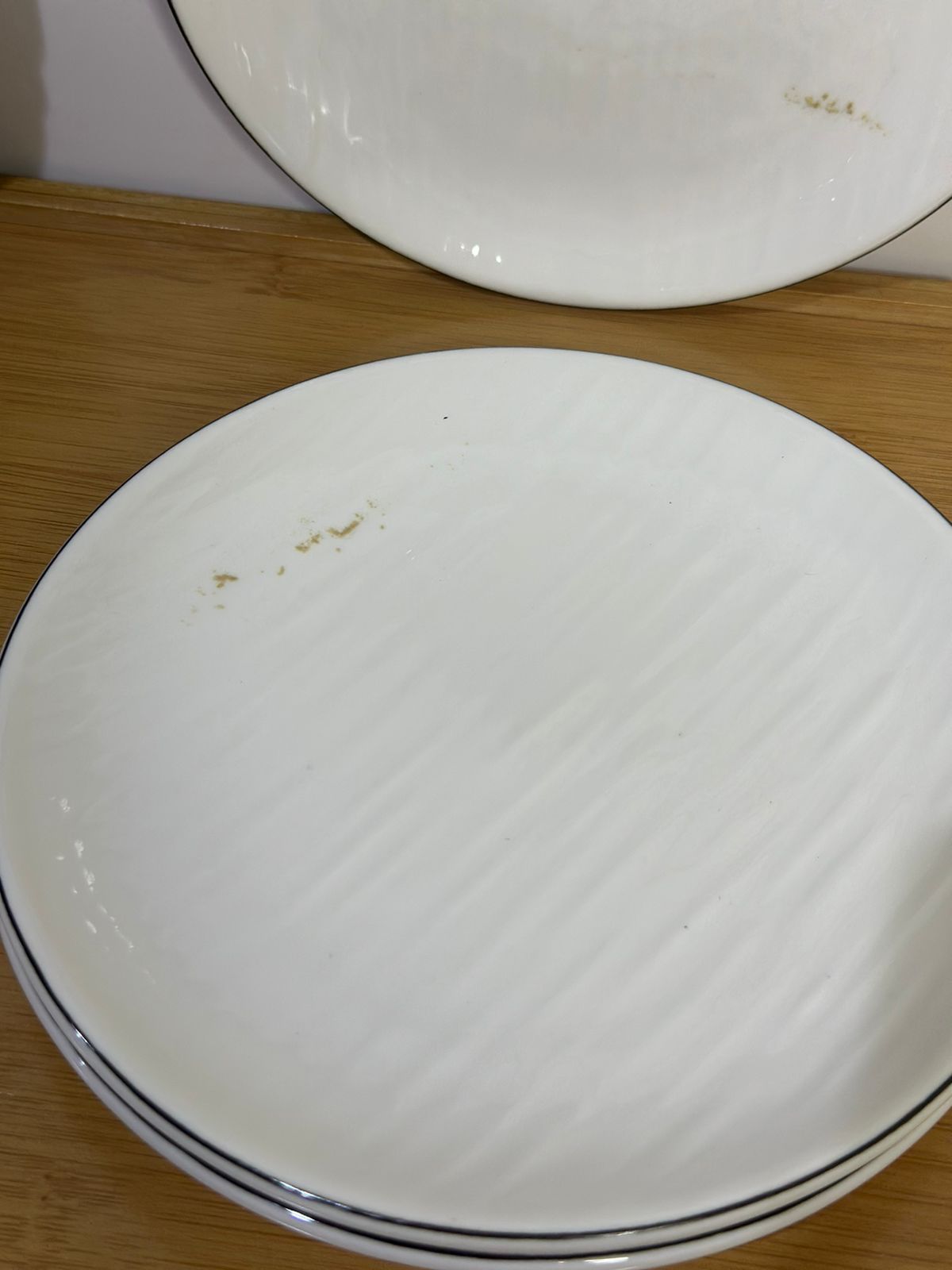 Premium Porcelain Plates – Set of 3 with Minor Defects (Read Description)styl6 - Diqqawi Plates