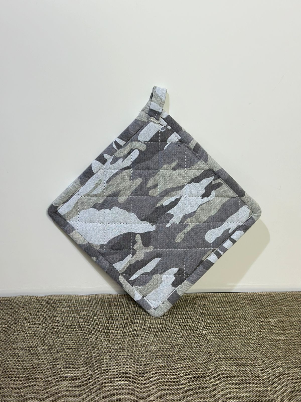 Solid Pot Holder - Diqqawi Plates