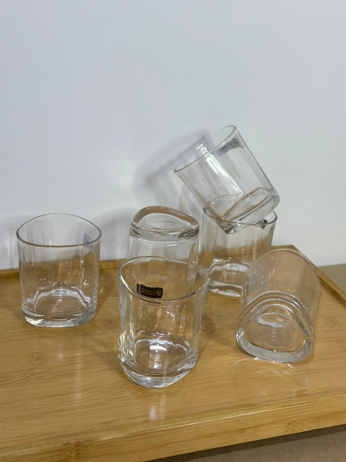 1500ML Glass Water Juice Jug with 6 cups styl2 - Diqqawi Plates