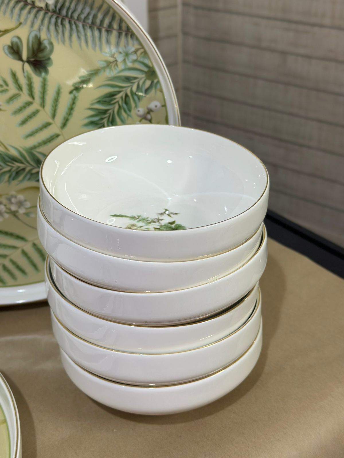 24pcs Dinner Set - Style 1 - Diqqawi Plates