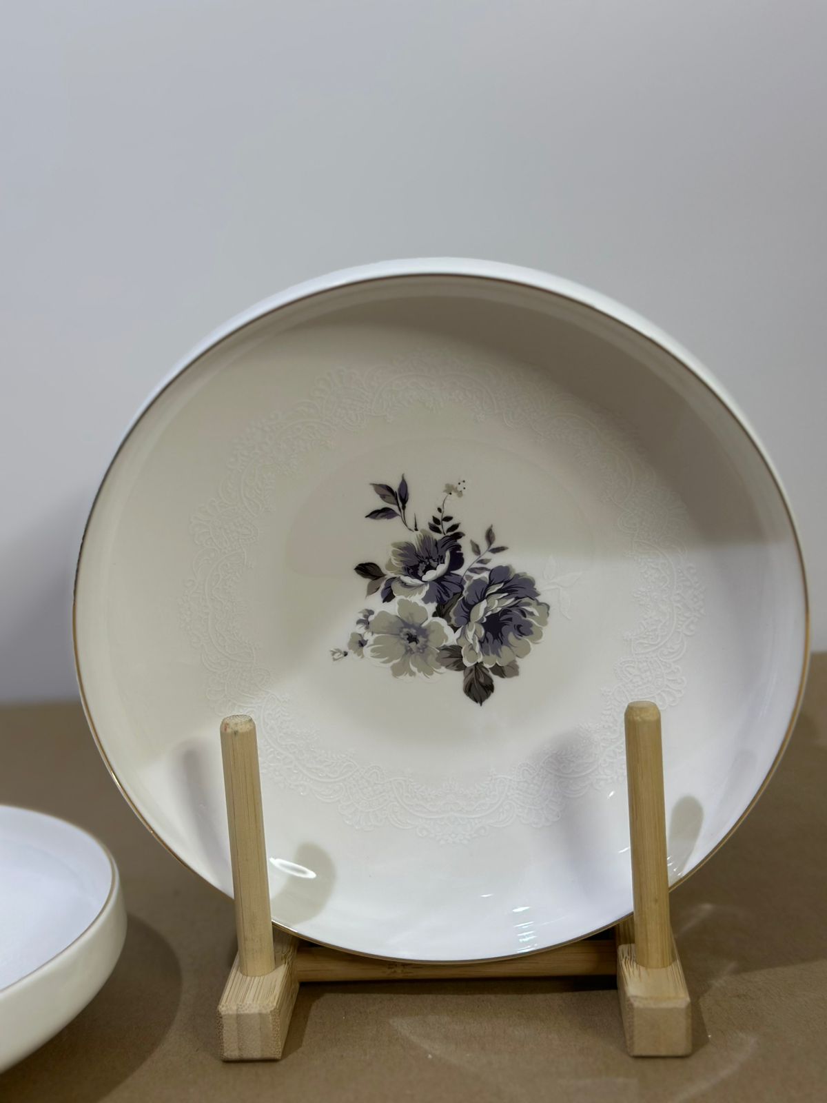 24pcs Dinner Set - Style 3 - Diqqawi Plates