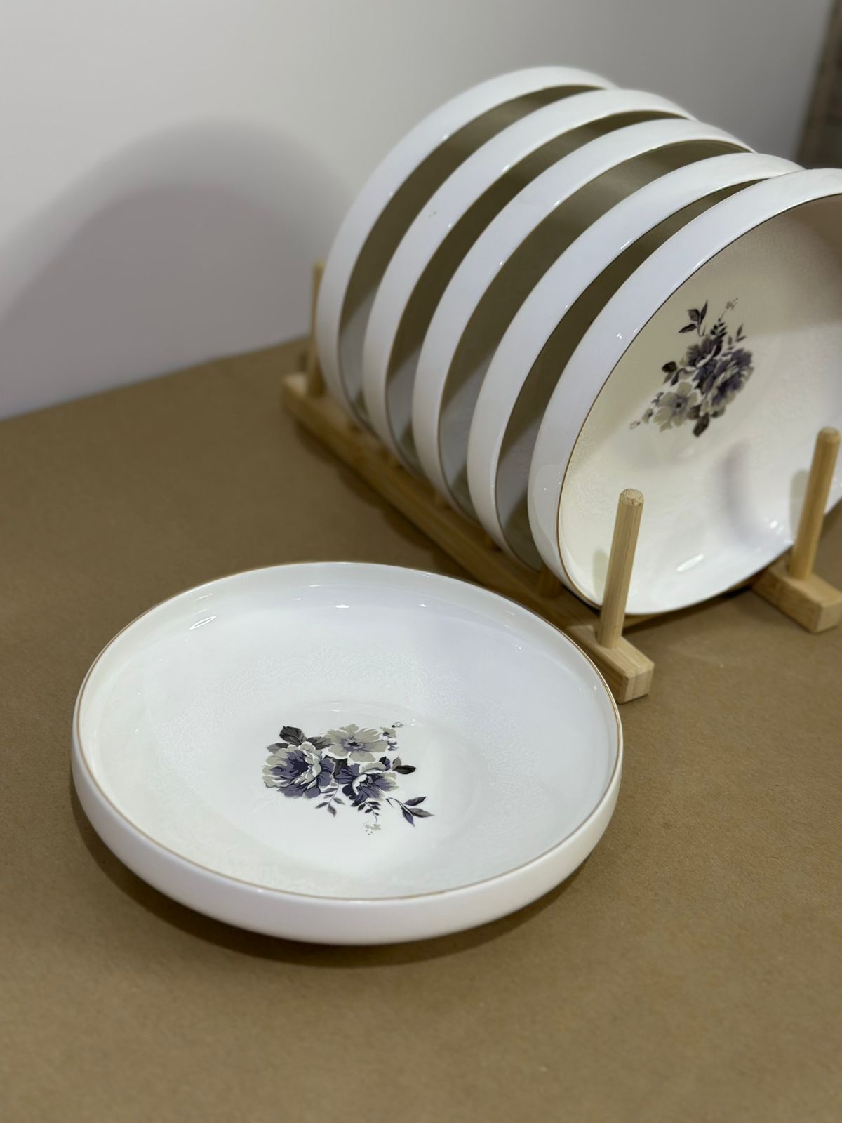 24pcs Dinner Set - Style 3 - Diqqawi Plates