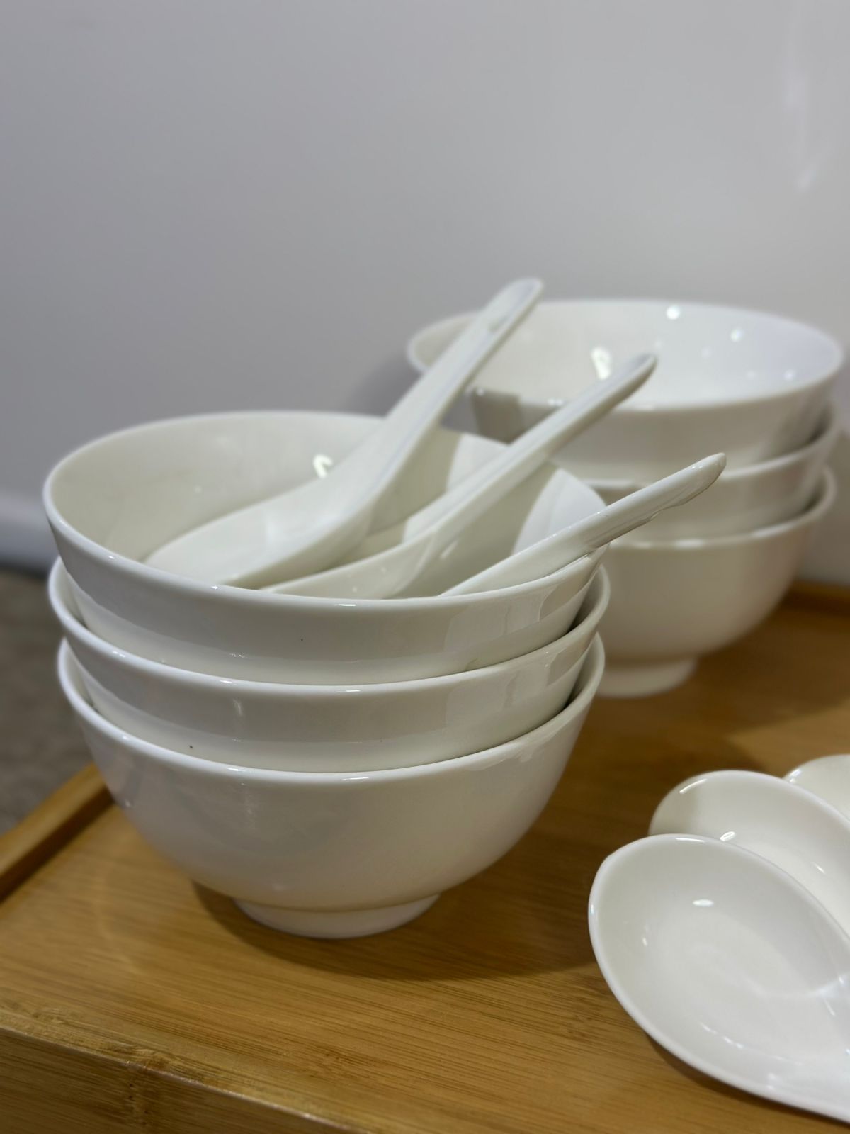 14-Piece Glass & Ceramic Serving Set with Iron Stand - Diqqawi Plates