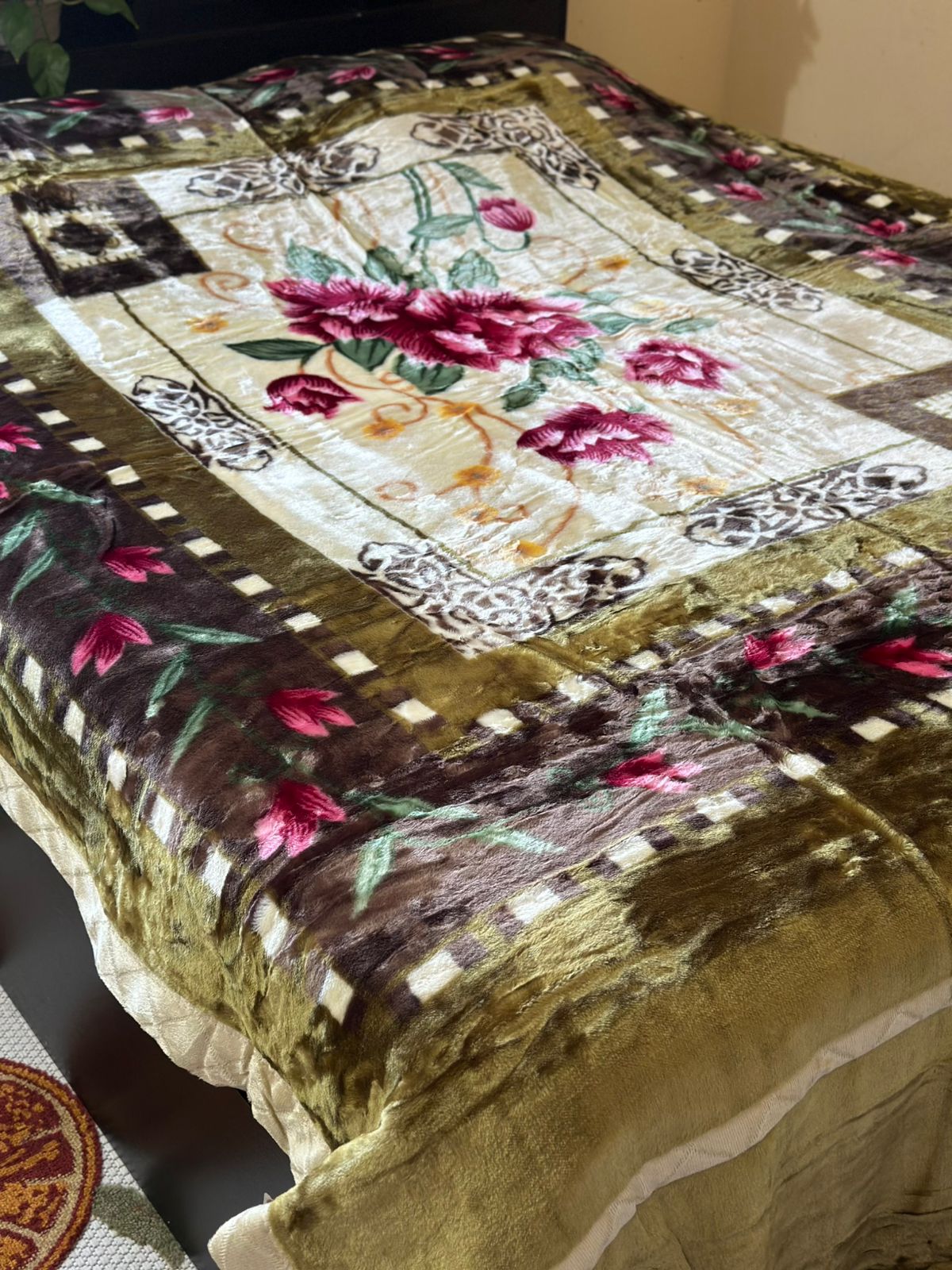 Luxe Winter Comfort Single Bed Blanket 180x220 cm - Diqqawi Plates