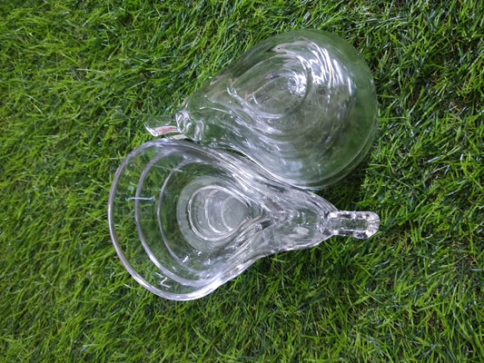 Stylish and Modern Glass Pear Bowl - Diqqawi Plates