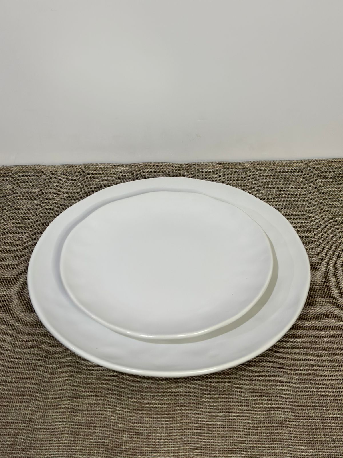18pcs ceramic dinnerware set - Diqqawi Plates