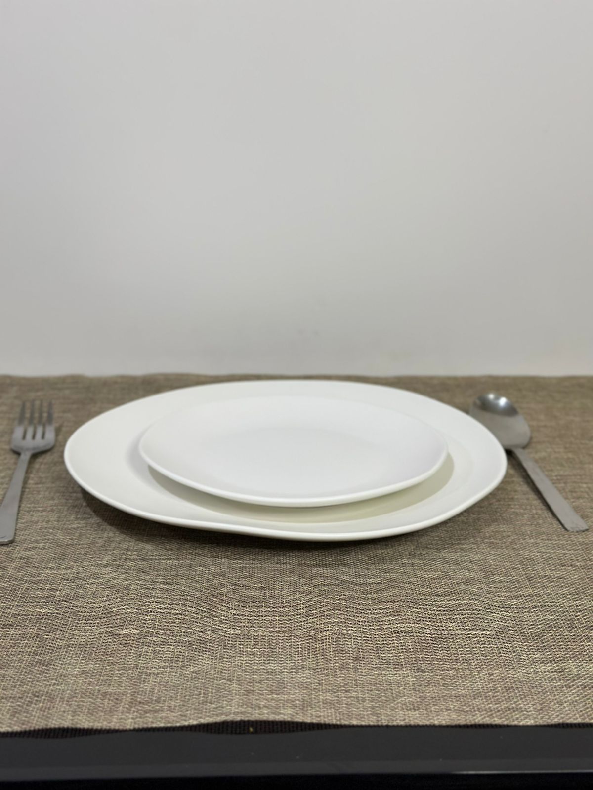 13pcs ceramic dinnerware set - Diqqawi Plates