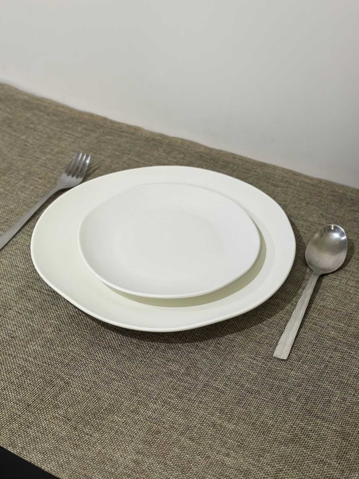 13pcs ceramic dinnerware set - Diqqawi Plates