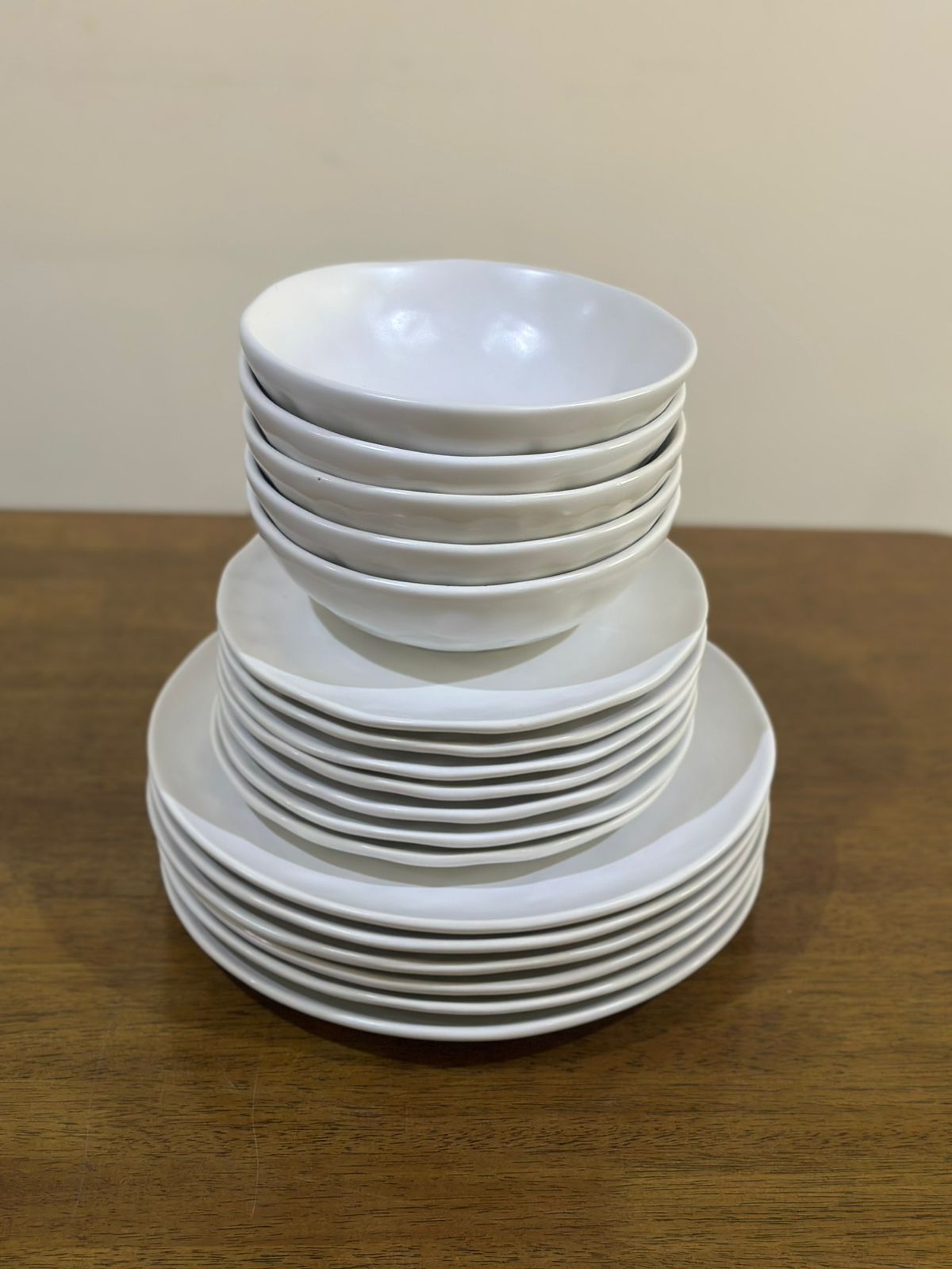 18pcs ceramic dinnerware set - Diqqawi Plates