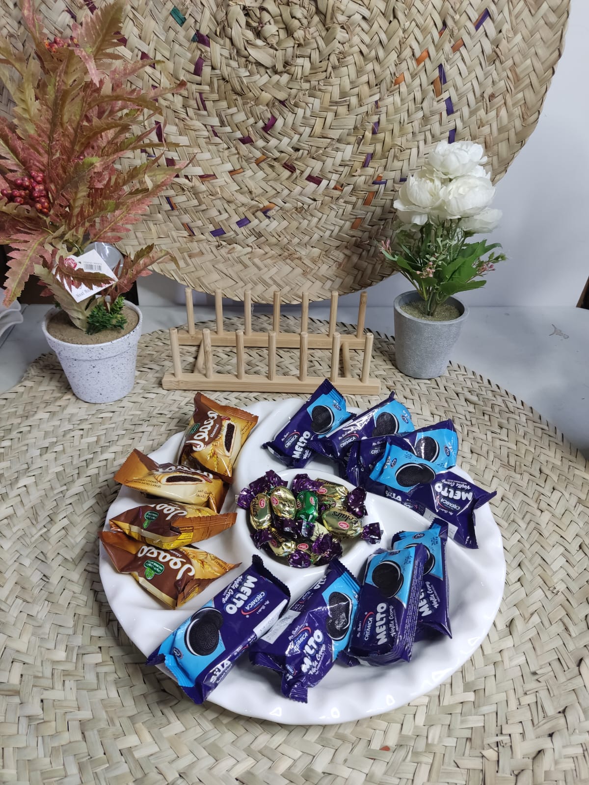 Extra Large Divider Plate (4 compartments) styl2 - Diqqawi Plates