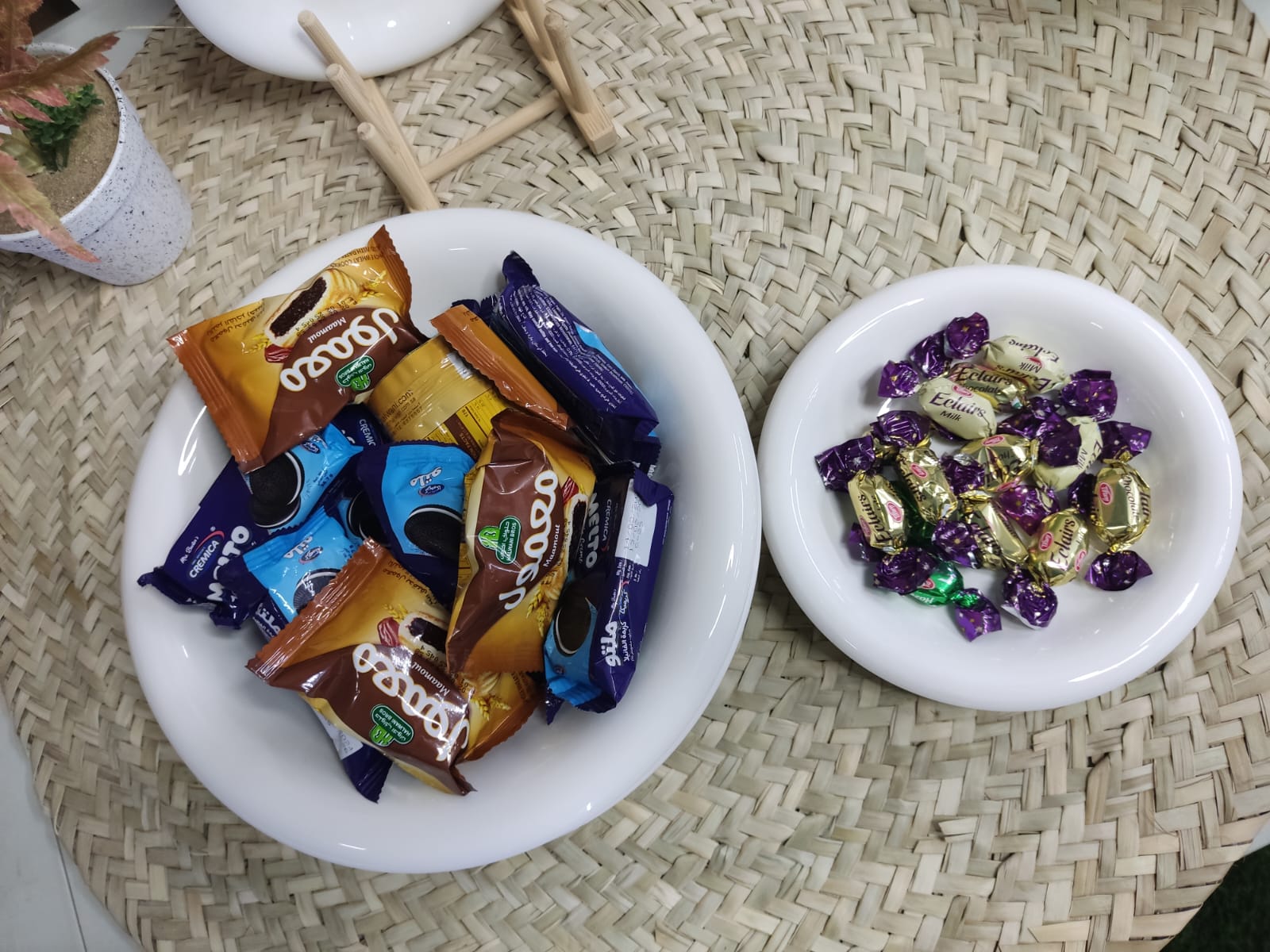 7pcs Luxury Rounded Porcelain Dining set - Diqqawi Plates