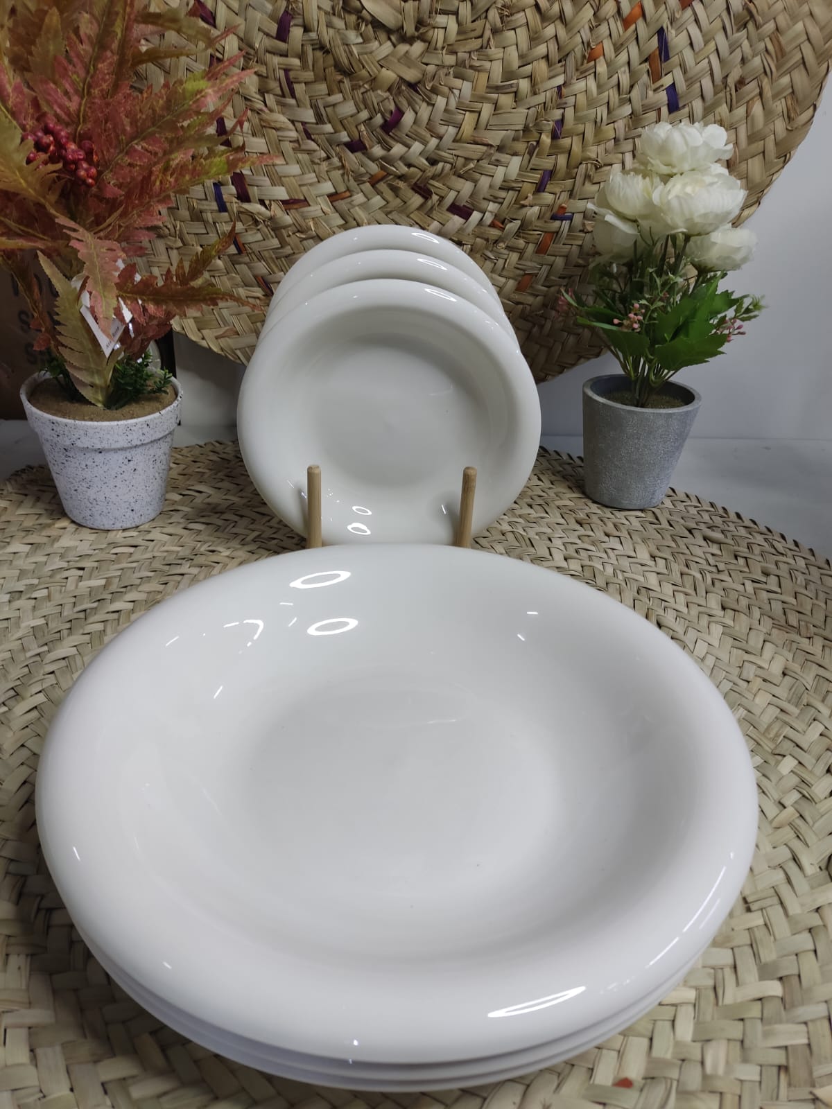 7pcs Luxury Rounded Porcelain Dining set - Diqqawi Plates
