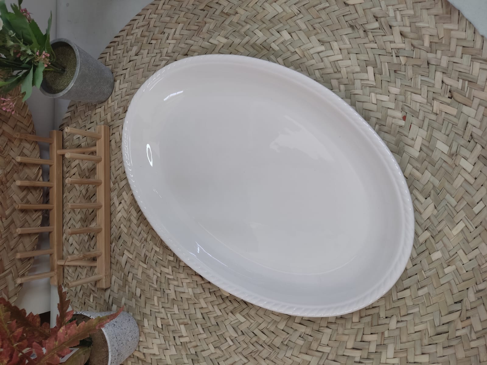 Luxury High-Quality Porcelain Oval Serving Plate styl3 - Diqqawi Plates